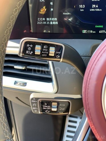 Hongqi E-HS9 2023, 6,300 km - 0.0 l - Bakı