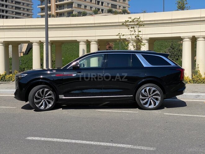 Hongqi E-HS9 2023, 6,300 km - 0.0 l - Bakı