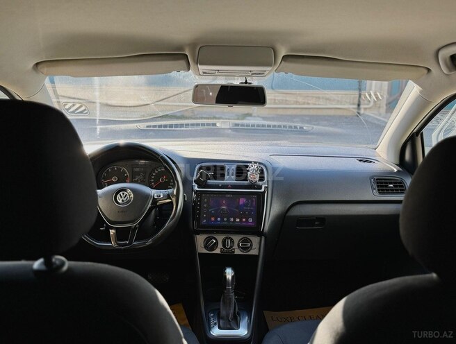 Volkswagen Polo 2019, 108,000 km - 1.6 l - Bakı