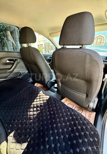 Volkswagen Polo 2019, 108,000 km - 1.6 l - Bakı