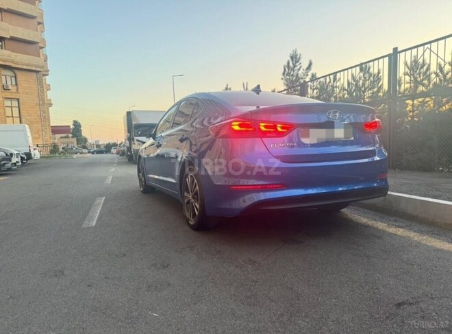 Hyundai Elantra 2016, 121,000 km - 2.0 л - Bakı