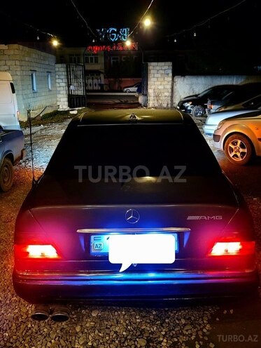 Mercedes E 220 1993, 255,000 km - 2.2 л - Quba