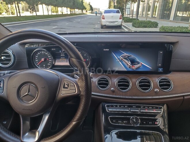 Mercedes E 220 d 2017, 215,000 km - 2.0 l - Bakı