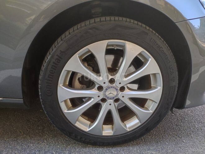 Mercedes E 220 d 2017, 215,000 km - 2.0 l - Bakı