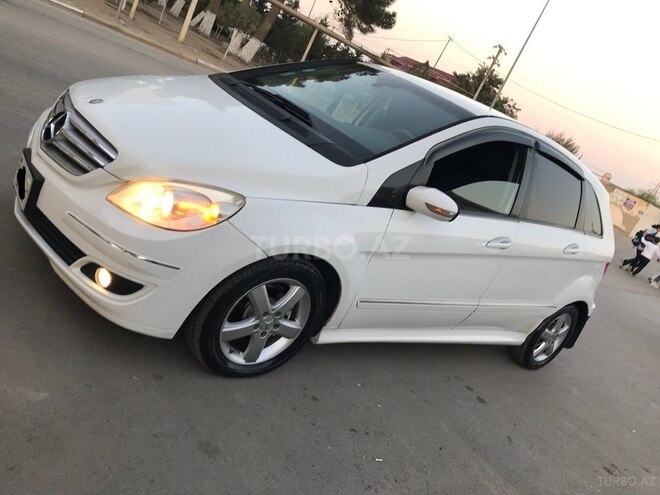 Mercedes B 170 2007, 176,000 km - 1.7 l - Sumqayıt