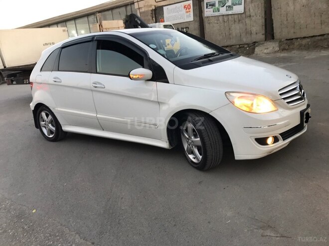 Mercedes B 170 2007, 176,000 km - 1.7 l - Sumqayıt