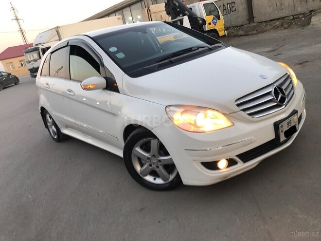 Mercedes B 170 2007, 176,000 km - 1.7 l - Sumqayıt