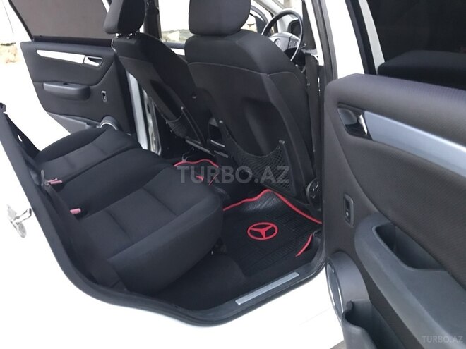 Mercedes B 170 2007, 176,000 km - 1.7 l - Sumqayıt