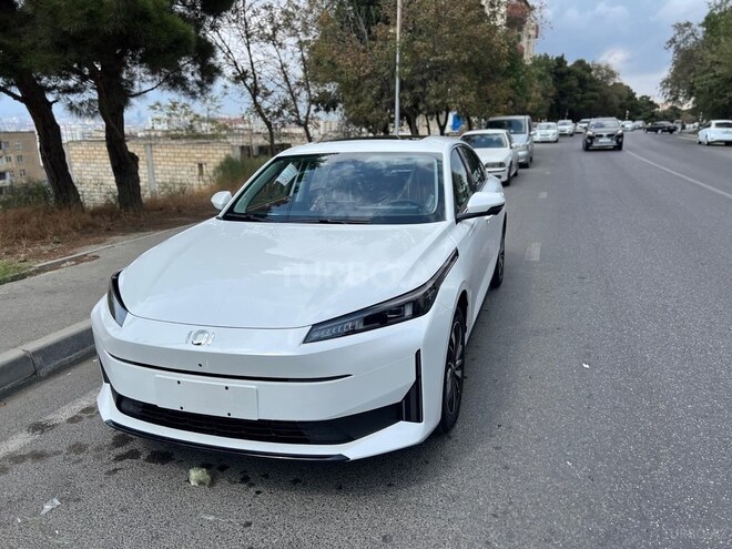 Changan Qiyuan A05 2025, 0 km - 1.5 l - Bakı