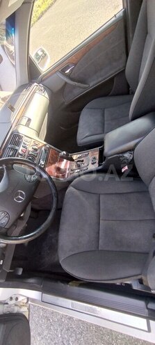 Mercedes E 270 2001, 378,000 km - 2.7 l - Qəbələ