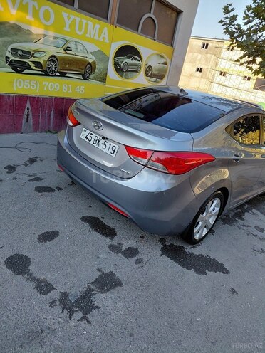 Hyundai Elantra 2012, 271,979 km - 1.8 l - Mingəçevir