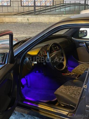 Mercedes C 220 1999, 370,000 km - 2.2 л - Bakı