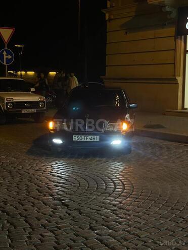 Mercedes C 220 1999, 370,000 km - 2.2 л - Bakı