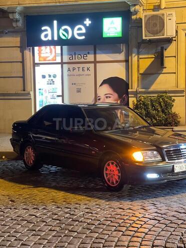 Mercedes C 220 1999, 370,000 km - 2.2 л - Bakı