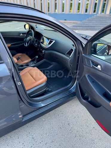Hyundai Tucson 2018, 105,000 km - 2.0 l - Bakı