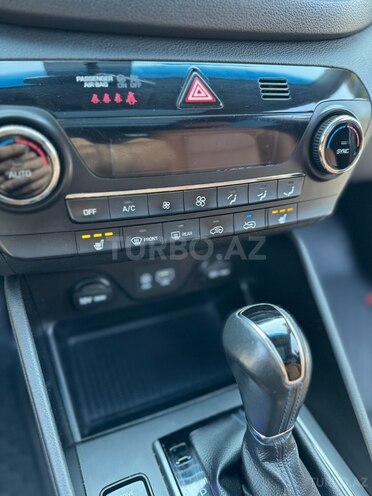 Hyundai Tucson 2018, 105,000 km - 2.0 l - Bakı