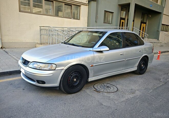 Opel Vectra 2000, 360,000 km - 2.0 l - Bakı