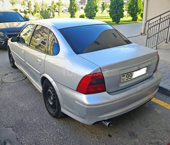 Opel Vectra 2000, 360,000 km - 2.0 l - Bakı