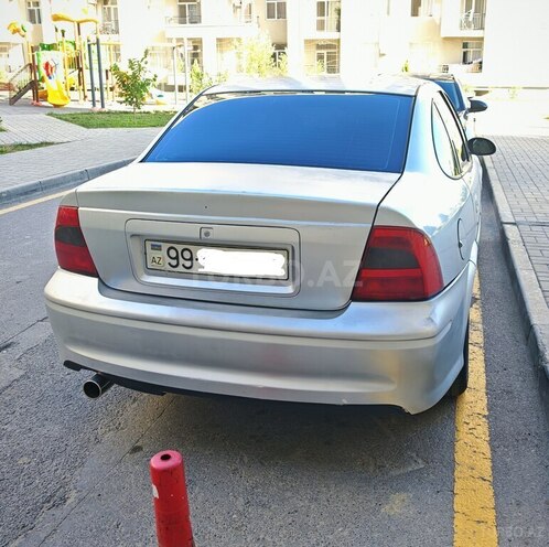 Opel Vectra 2000, 360,000 km - 2.0 l - Bakı