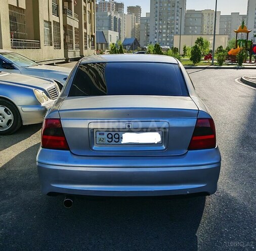 Opel Vectra 2000, 360,000 km - 2.0 l - Bakı