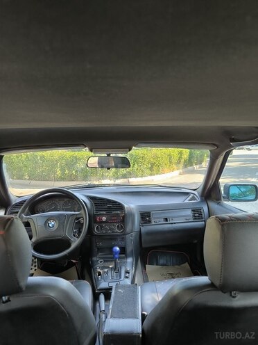 BMW 320 1992, 250,000 km - 2.0 l - Sumqayıt