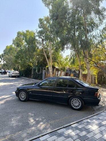 BMW 320 1992, 250,000 km - 2.0 l - Sumqayıt