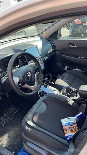 Hyundai i30 2009, 190,000 km - 1.6 л - Bakı