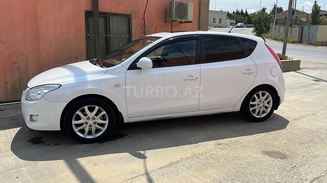Hyundai i30 2009, 190,000 km - 1.6 л - Bakı