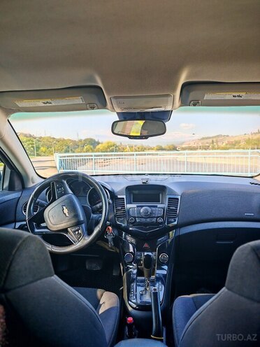 Chevrolet Cruze 2012, 317,459 km - 1.4 л - Quba