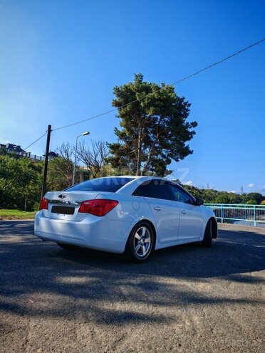 Chevrolet Cruze 2012, 317,459 km - 1.4 л - Quba