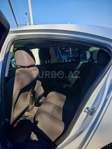 Chevrolet Cruze 2012, 317,459 km - 1.4 л - Quba