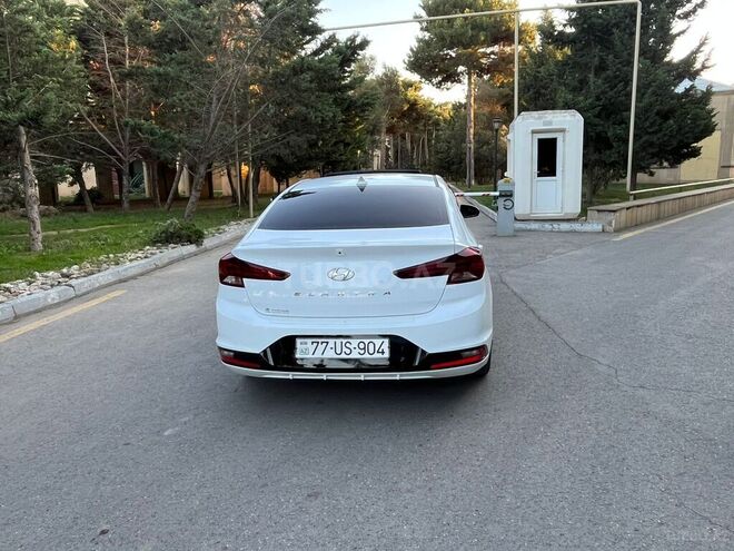 Hyundai Elantra 2020, 195,000 km - 2.0 l - Bakı