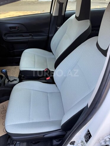 Toyota Aqua 2019, 120,000 km - 1.5 l - Gəncə
