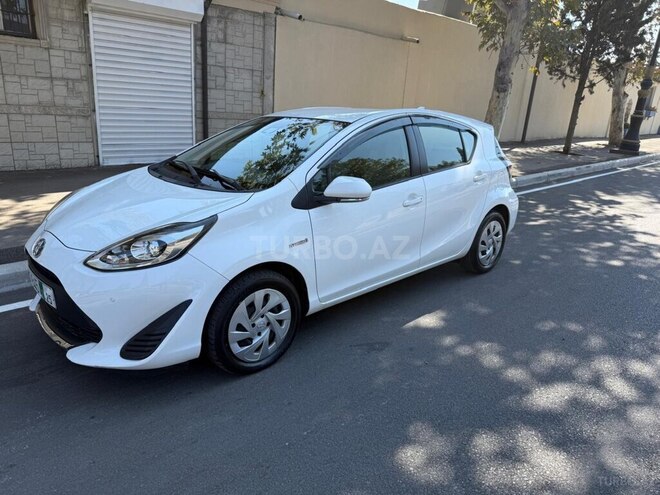 Toyota Aqua 2019, 120,000 km - 1.5 l - Gəncə