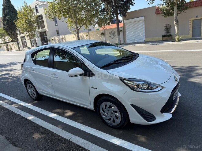 Toyota Aqua 2019, 120,000 km - 1.5 l - Gəncə