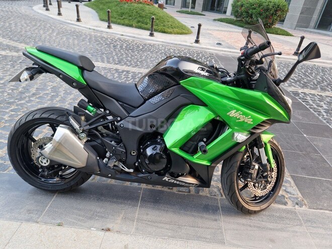 Kawasaki  2014, 22,000 km - 1.0 l - Bakı
