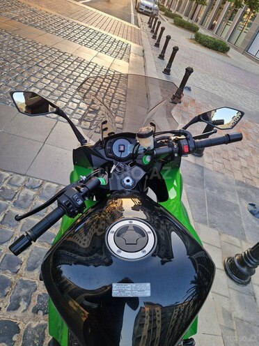 Kawasaki  2014, 22,000 km - 1.0 l - Bakı