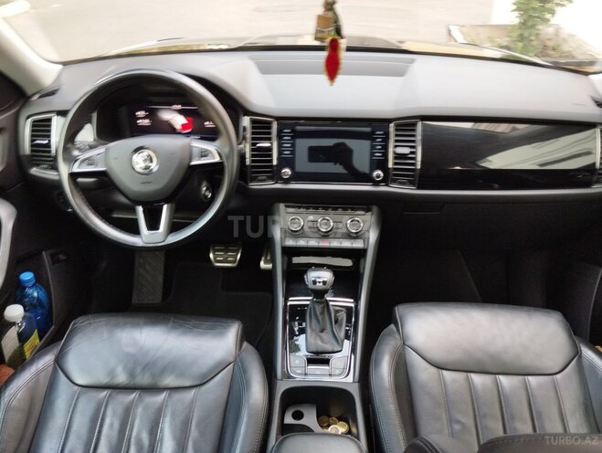 Skoda Kodiaq 2019, 121,700 km - 2.0 л - Bakı