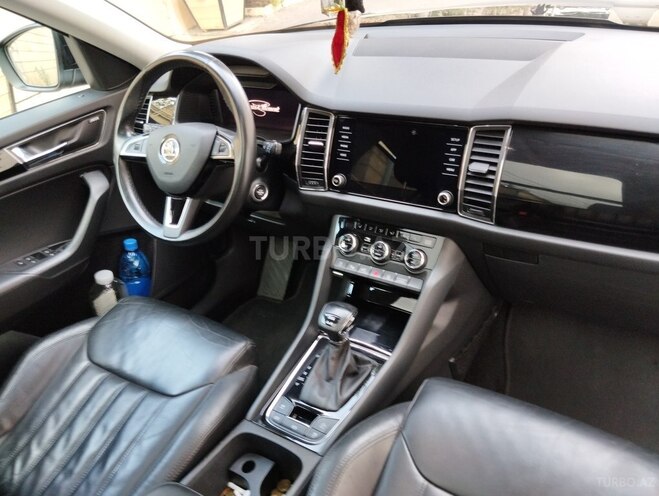 Skoda Kodiaq 2019, 121,700 km - 2.0 л - Bakı