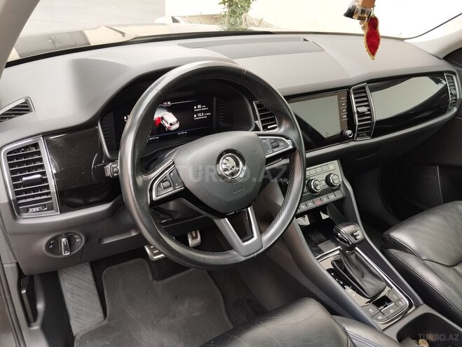 Skoda Kodiaq 2019, 121,700 km - 2.0 л - Bakı