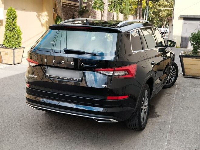Skoda Kodiaq 2019, 121,700 km - 2.0 л - Bakı