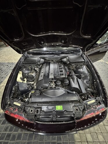 BMW 530 2002, 290,000 km - 3.0 л - Bakı