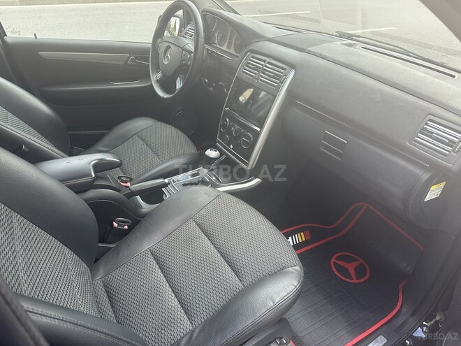 Mercedes B 180 2009, 213,000 km - 1.7 l - Bakı