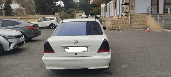 Mercedes C 220 1998, 346,452 km - 2.2 л - Bakı