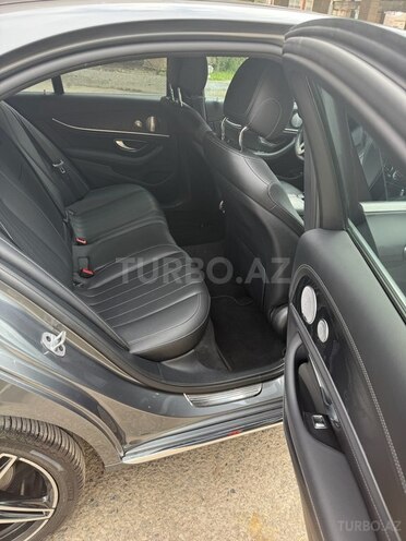 Mercedes E 300 4MATIC 2019, 76,970 km - 2.0 л - Bakı