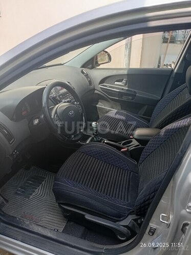 Kia  2007, 331,500 km - 1.6 l - Bakı