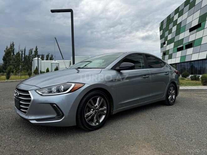 Hyundai Elantra 2016, 175,660 km - 2.0 l - Bakı