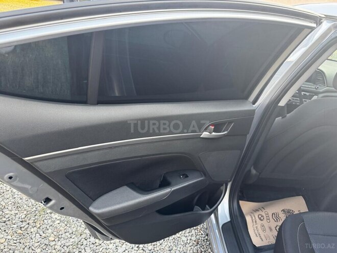Hyundai Elantra 2016, 175,660 km - 2.0 l - Bakı
