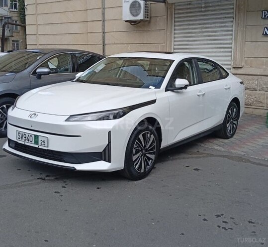 Changan Qiyuan A05 2025, 0 km - 1.5 л - Bakı