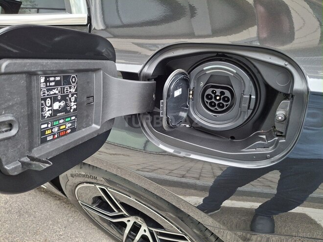 Mercedes E 300 e 2024, 13,900 km - 2.0 l - Bakı